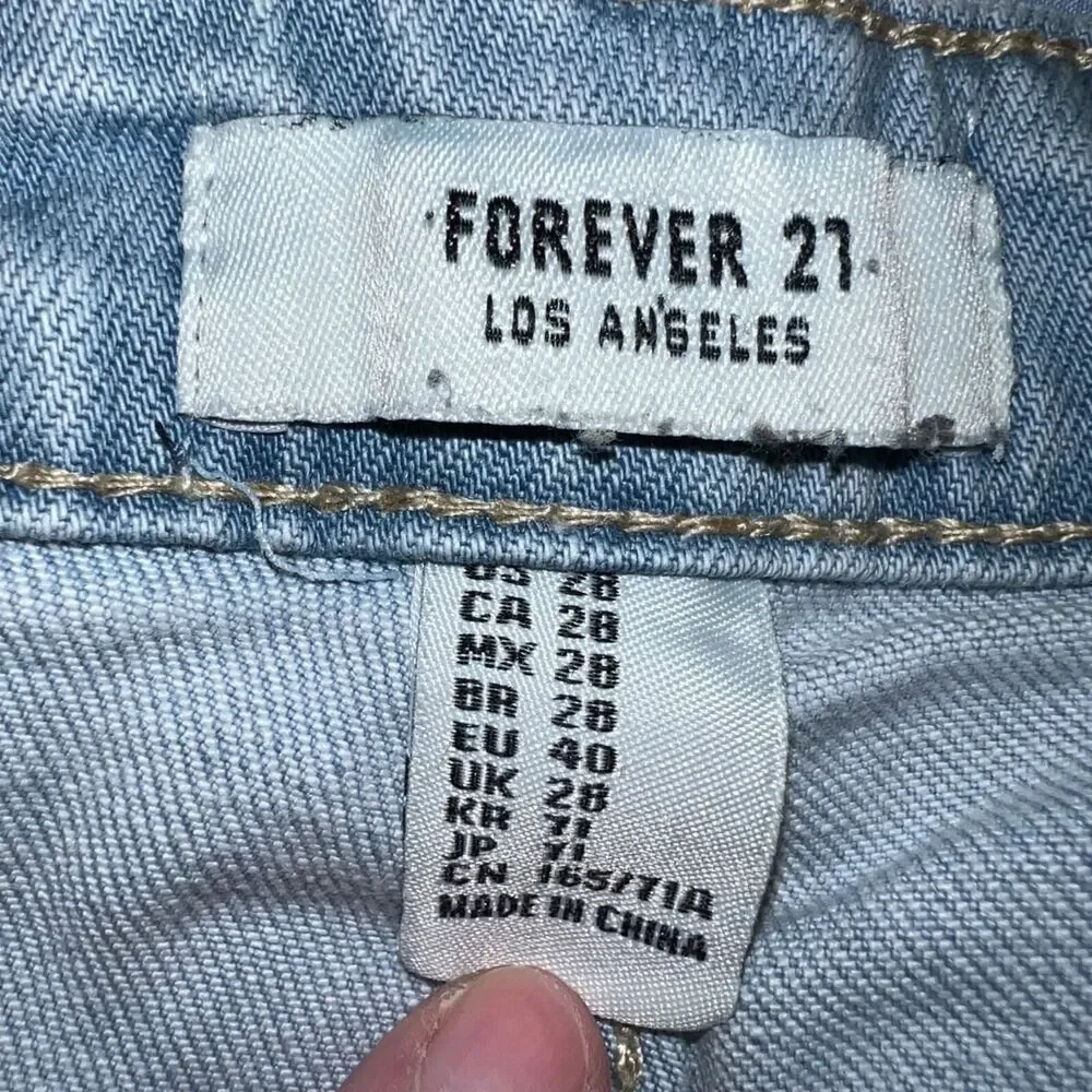 Forever 21 Womens Denim Blue Jean Floral Embroidered Cut Off High Waist Size 28